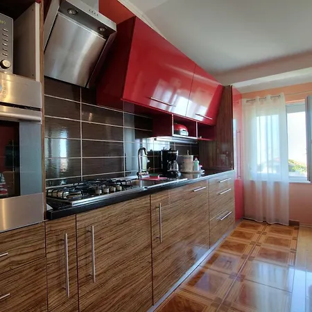 Iva Apartment *