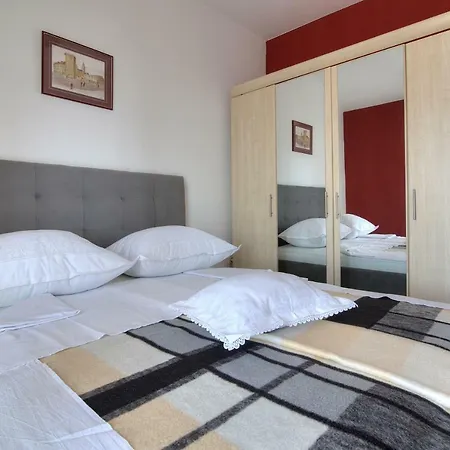 Apartment Iva